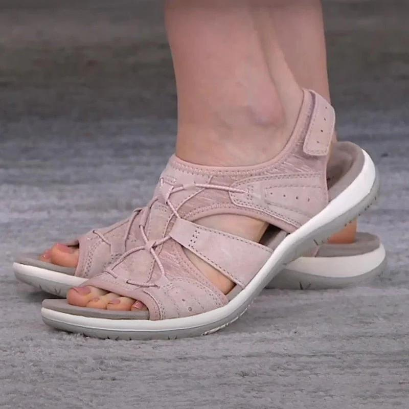 Juliet Toggle Lace Sandals in Pink
