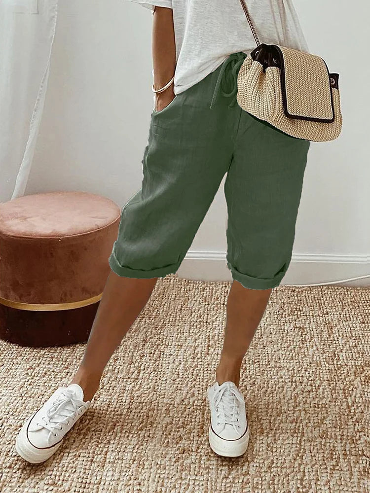 Katy Drawstring Cuffed Shorts in Dark Green