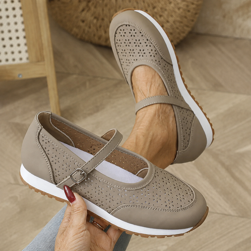 Kayla Cut-Out Mary Janes