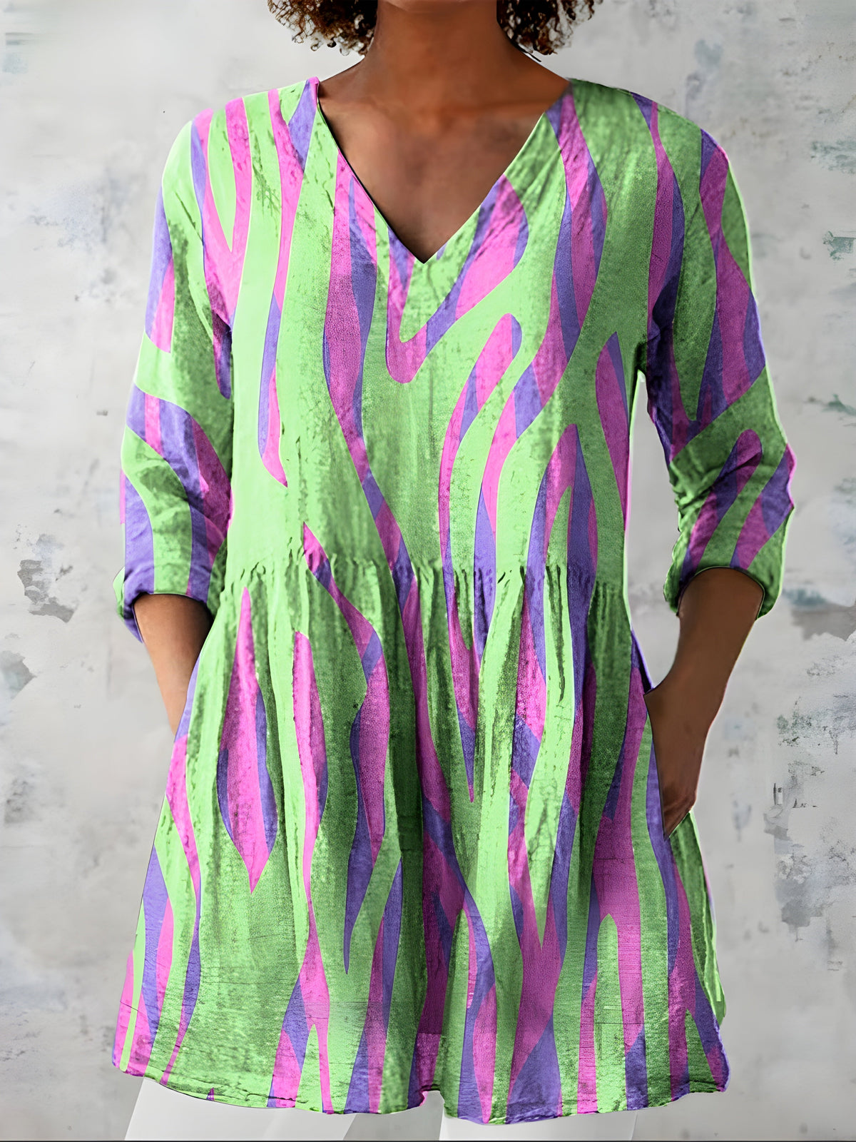 Latasha Wavy Stripe Tunic in Green