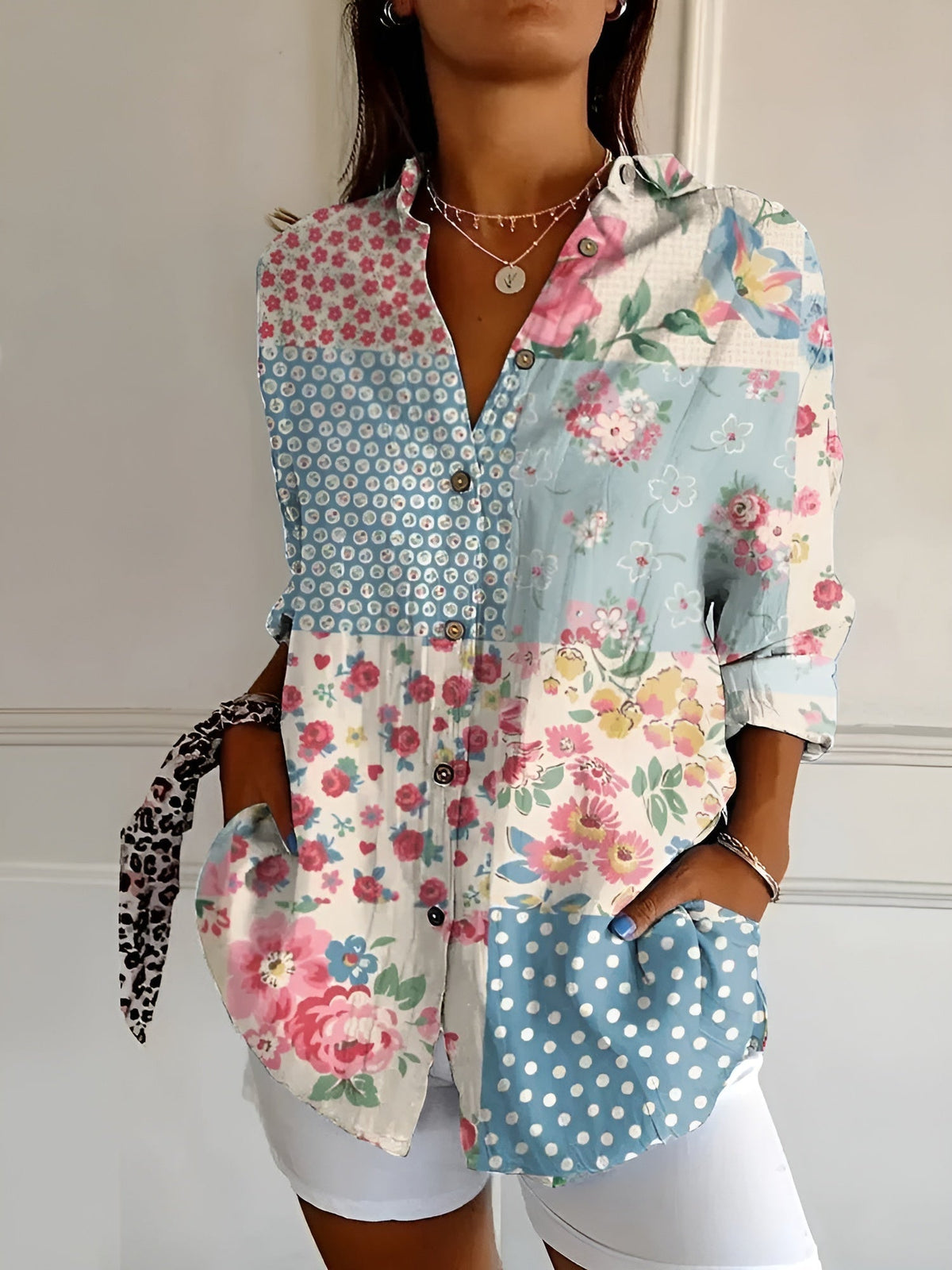 Lou Vine Print Shirt in Blue Flower