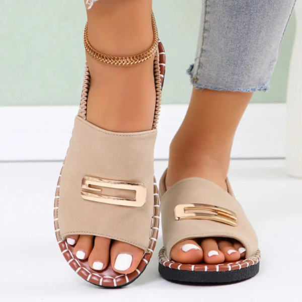 Lulu Plaque Band Sandals in Beige