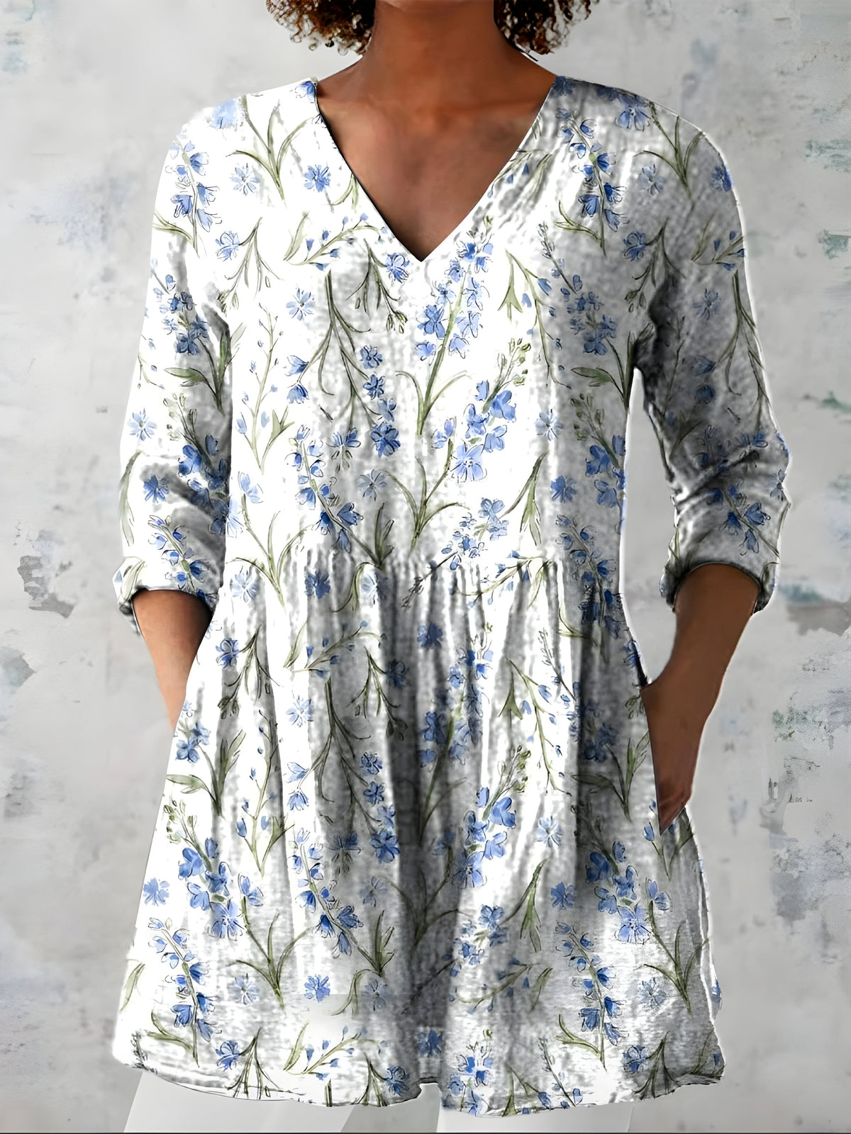 Mathilda Wildflower Sprig Tunic in White