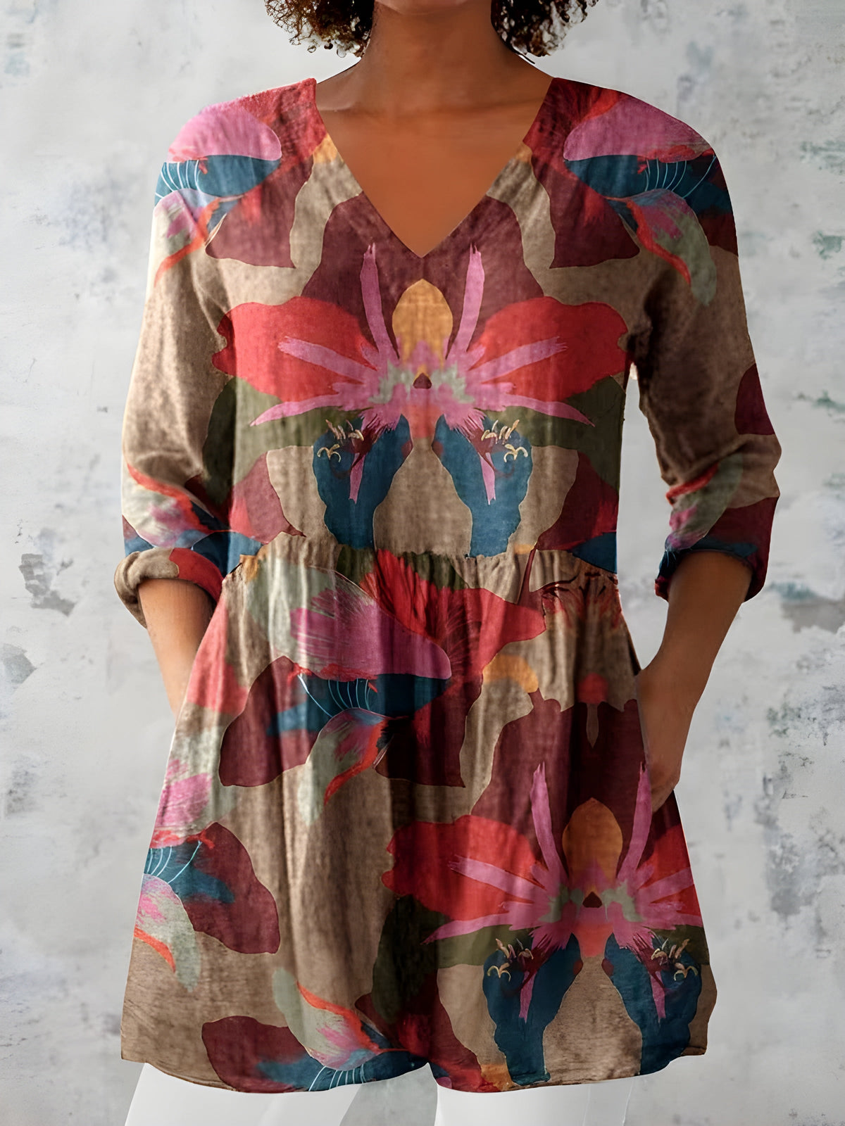 Mckenzie Abstract Floral Tunic in Multicolor