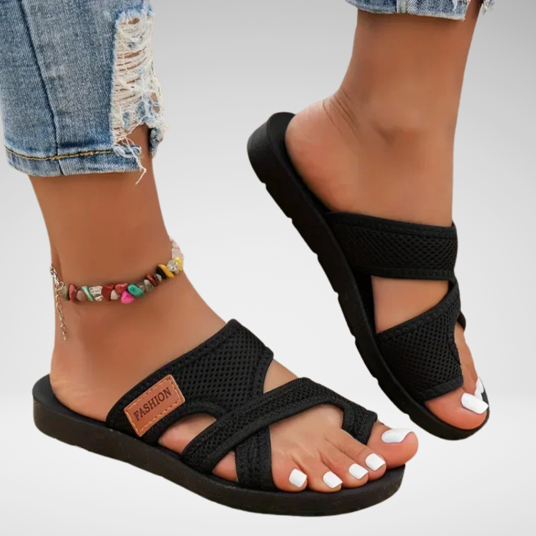 Sandy Mesh Toe-Loop Slides in Black