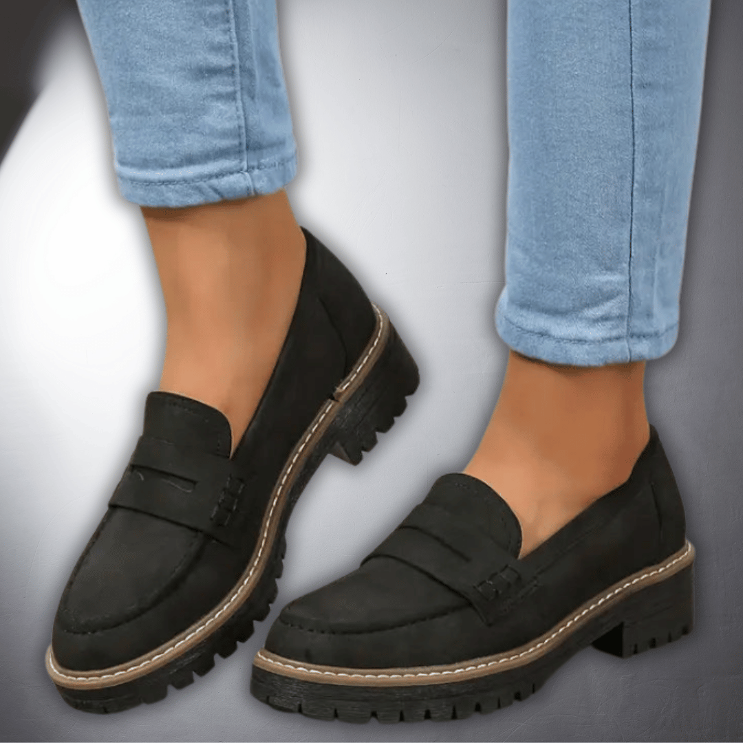 Sherry Chunky Penny Loafers in Black