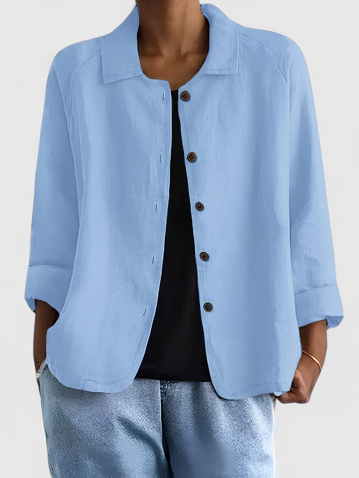 Silke Button-Front Shirt in Light Blue